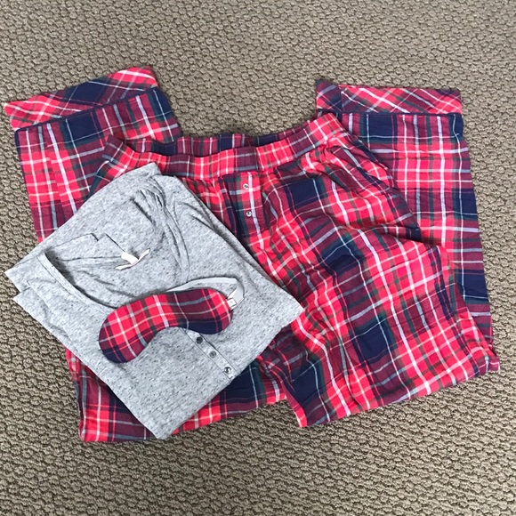 VICTORIA SECRET RED PLAID DREAMER FLANNEL PAJAMA 3 pc Pjs SET XS or S small